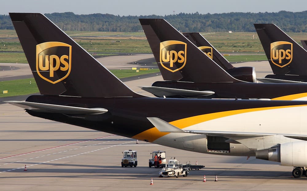 DOES UPS SELL OR CASH MONEY ORDERS IN 2024?